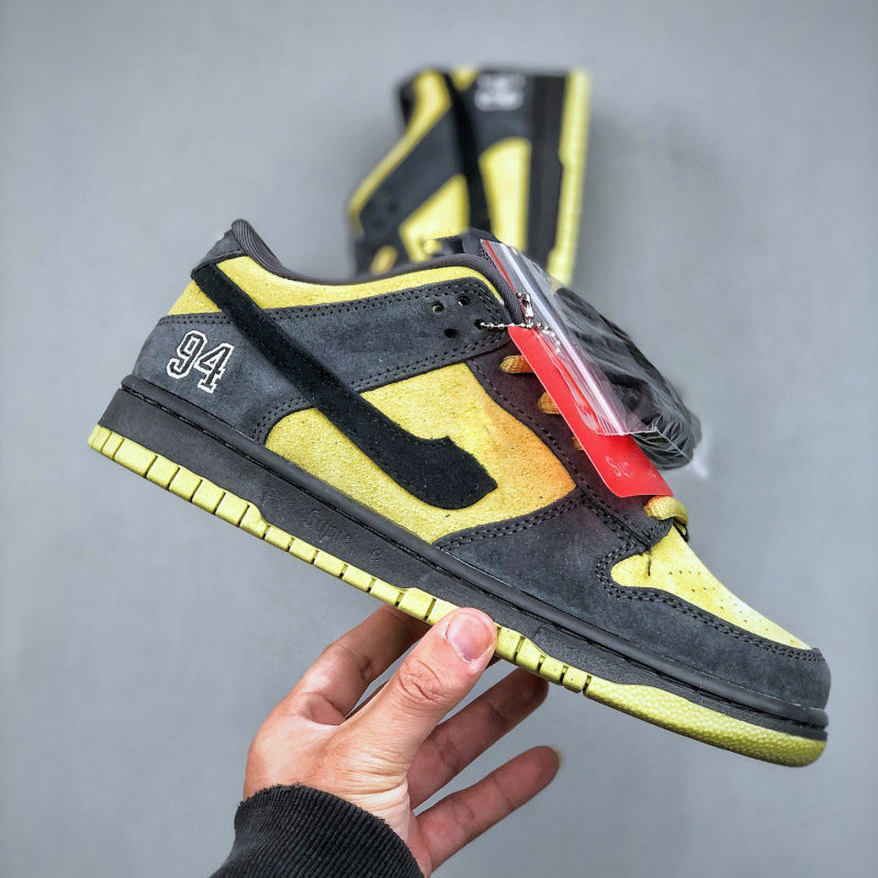 DuxSuper Dunk Low